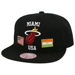 Mitchell & Ness NBA USA City Pride Snapback - Miami Heat